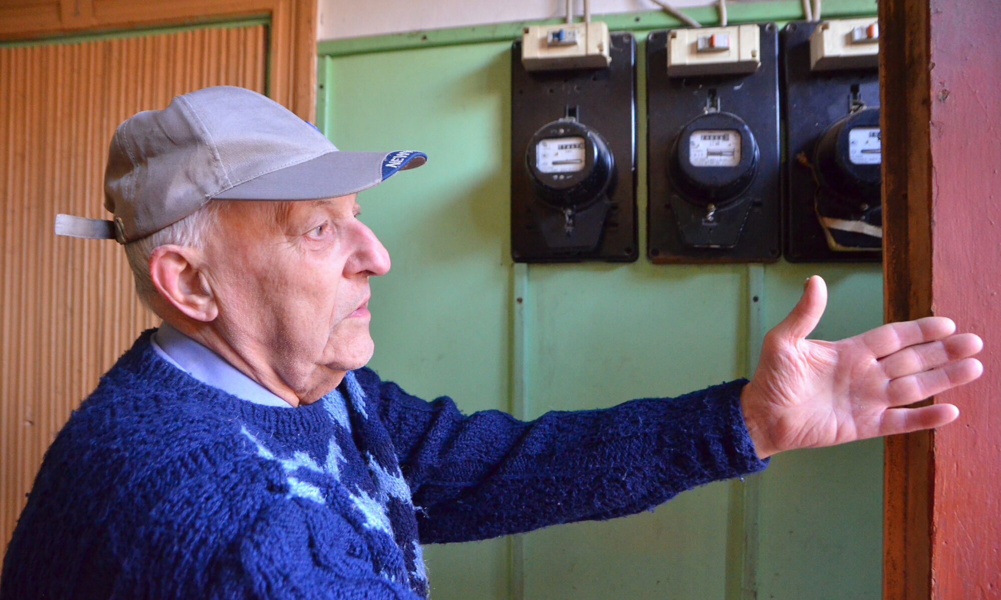 Jelgavas ielā viens elektrības skaitītājs uz desmit dzīvokļiem, bet atlaidi grib visi