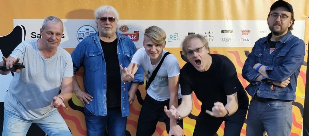 Grupa “Opus Pro” un Jānis Drēģeris aicina uz Lāčplēša dienas svinību koncertu Liepājā