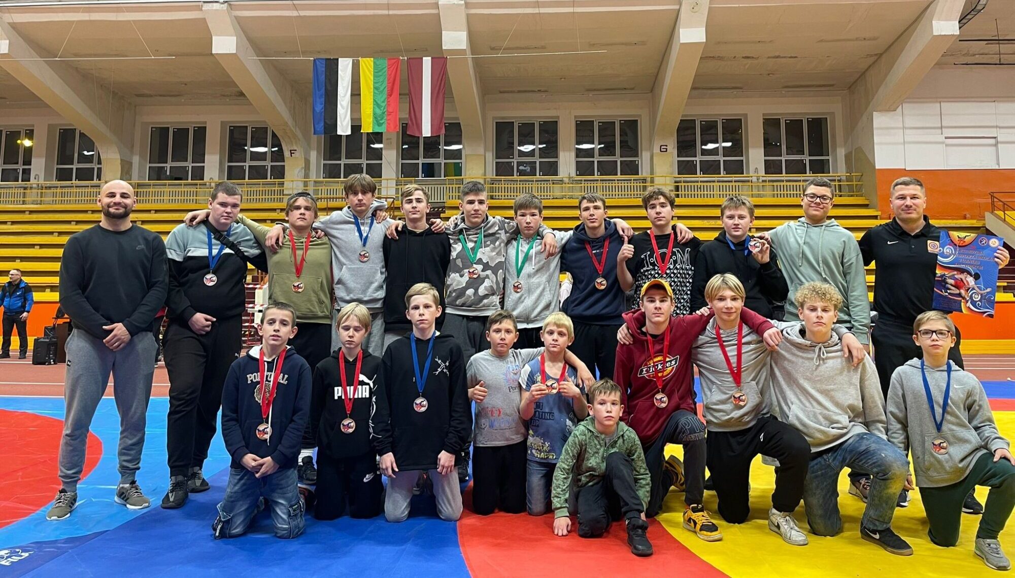 Cīņas sportisti ar labiem panākumiem startē Kundziņa ceļojošā kausa izcīņā