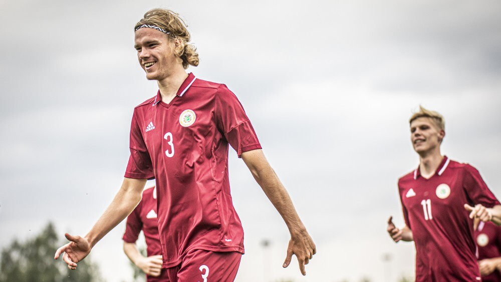 Latvijas futbola izlases kandidātu sarakstā iekļauti seši potenciālie debitanti