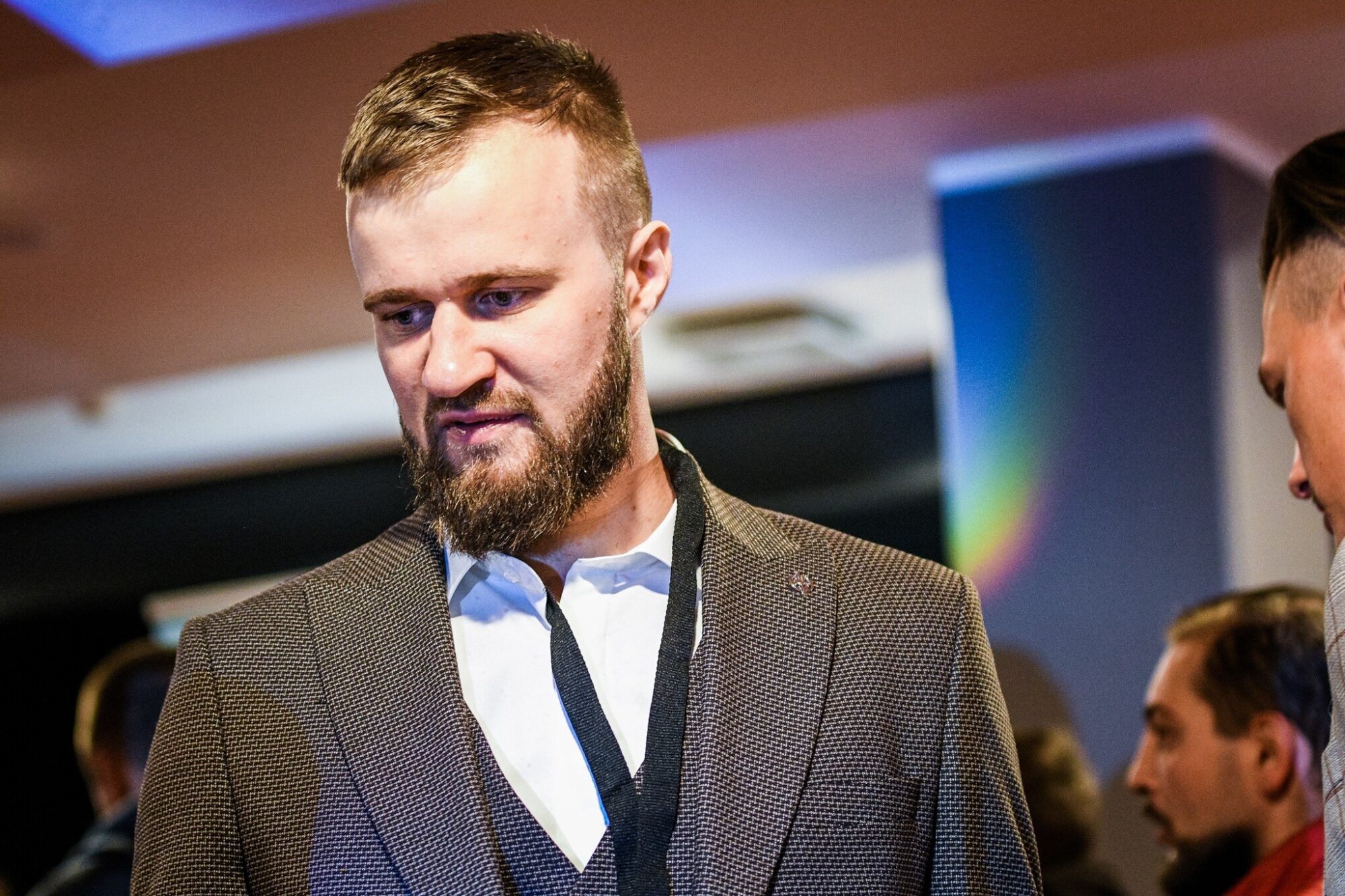 Bokss sāk atgūt agrāko spozmi un prestižu