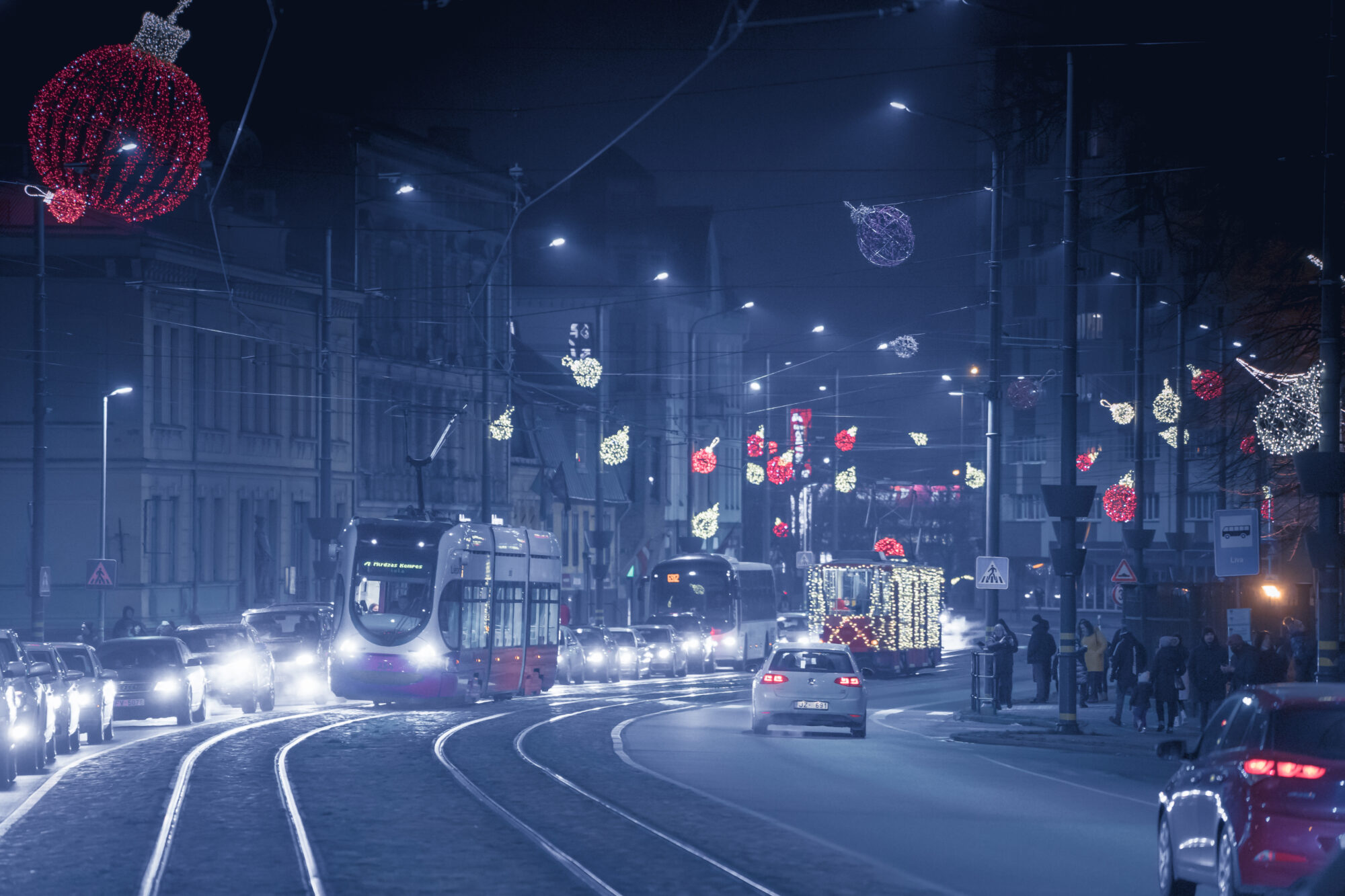 Izveidotas jaunas īstermiņa sabiedriskā transporta biļetes, palielināsies viena brauciena biļetes cena