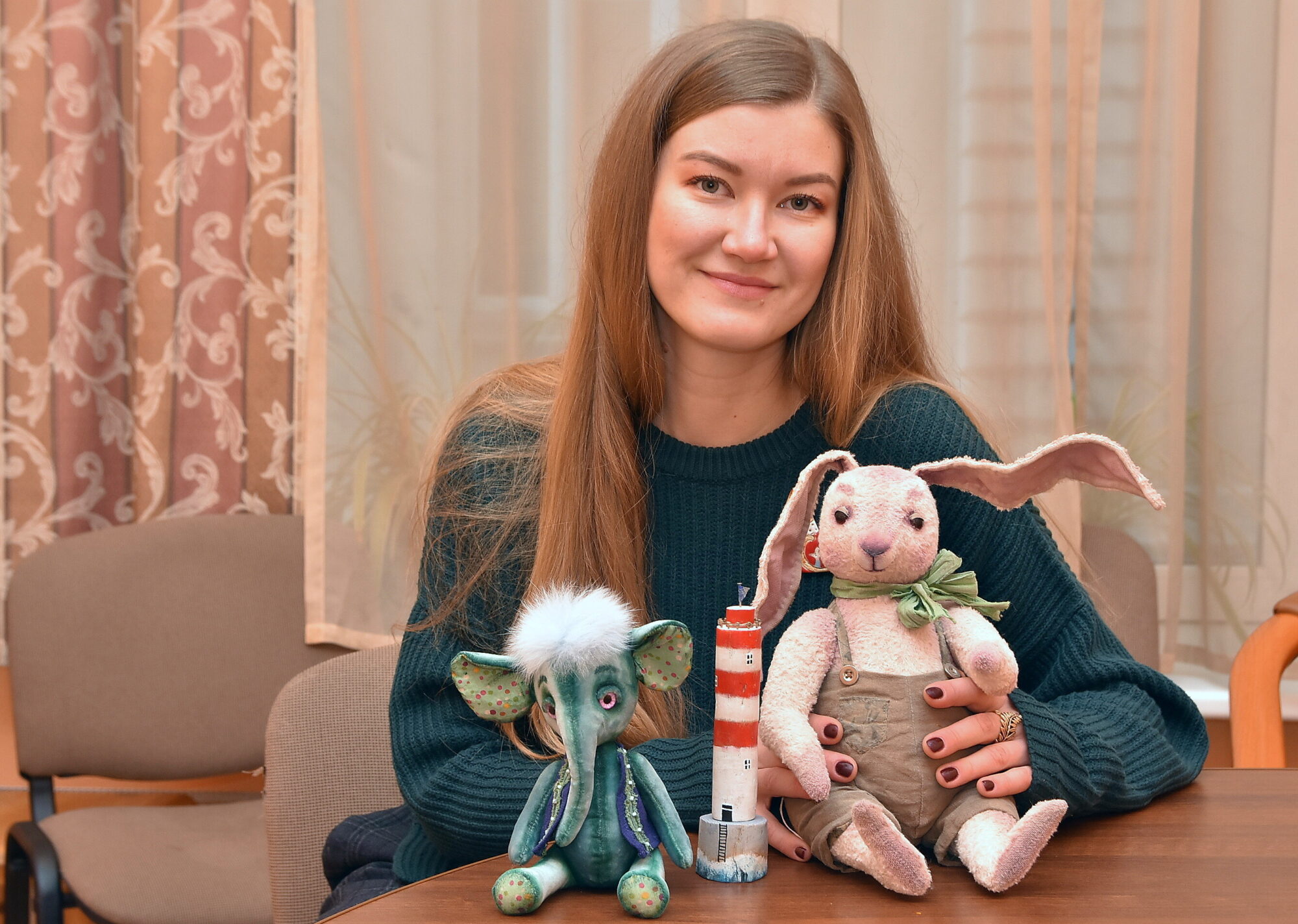 Leļļu un bāku meistare Anastasija Giričeva: Katrā no mums iekšā ir tas mazais bērns, kuram vajag kādu rotaļlietu