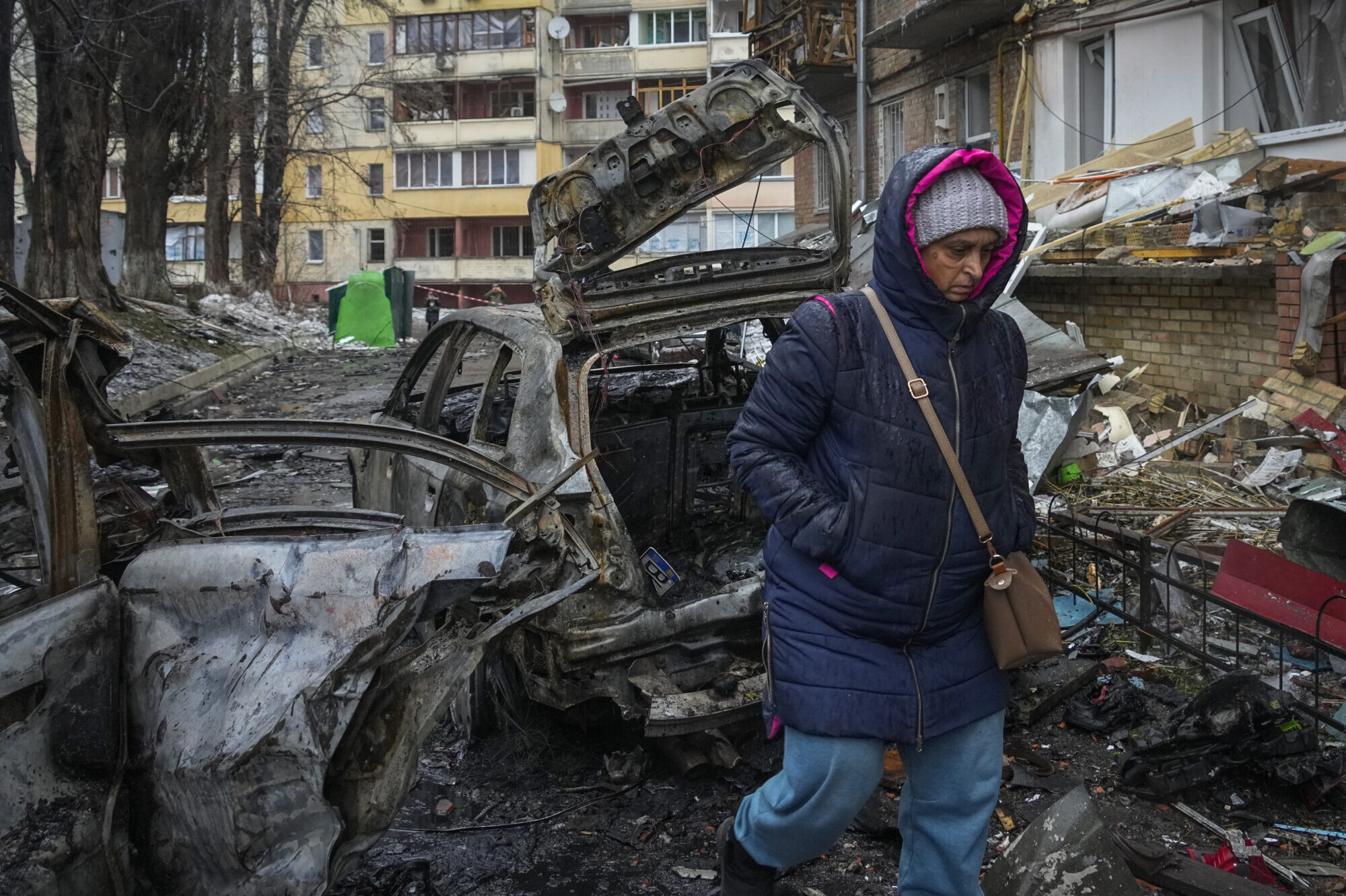 Krievijas raķešu triecienā Zaporižjai trīs ievainotie, sprādzieni bijuši dzirdami arī Sevastopolē