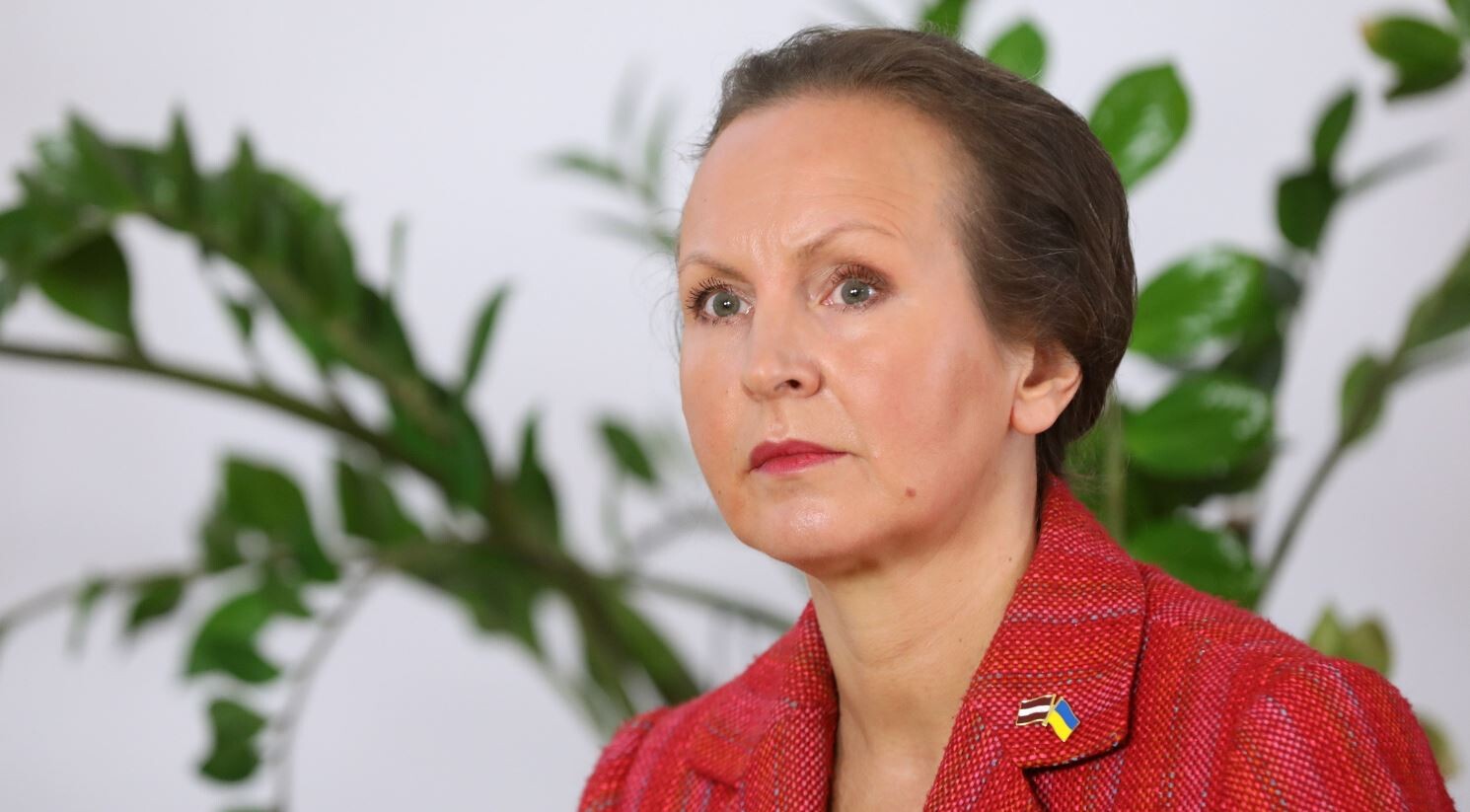 Meņģelsone: Vēlamies, lai “Pfizer” liekās vakcīnas pret Covid-19 samaina pret inovatīvajām zālēm onkoloģijai