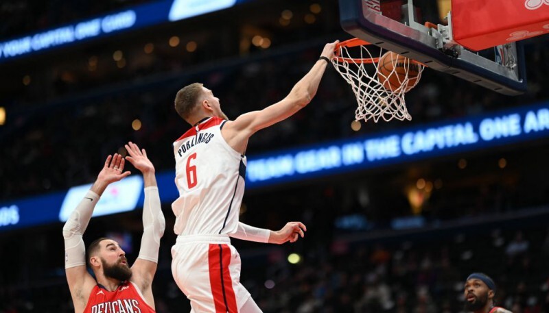 Porziņģim 23+10 un sulīgs danks pret Valančūnu, “Wizards” piekāpjas “Pelicans”