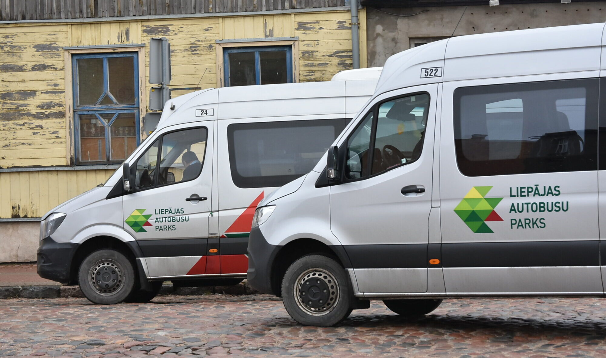 Saeimas komisija uzdod MK mēneša laikā izvērtēt iespēju izbeigt līgumu ar “Latvijas sabiedriskais autobuss”, LAP un “Nordeka”