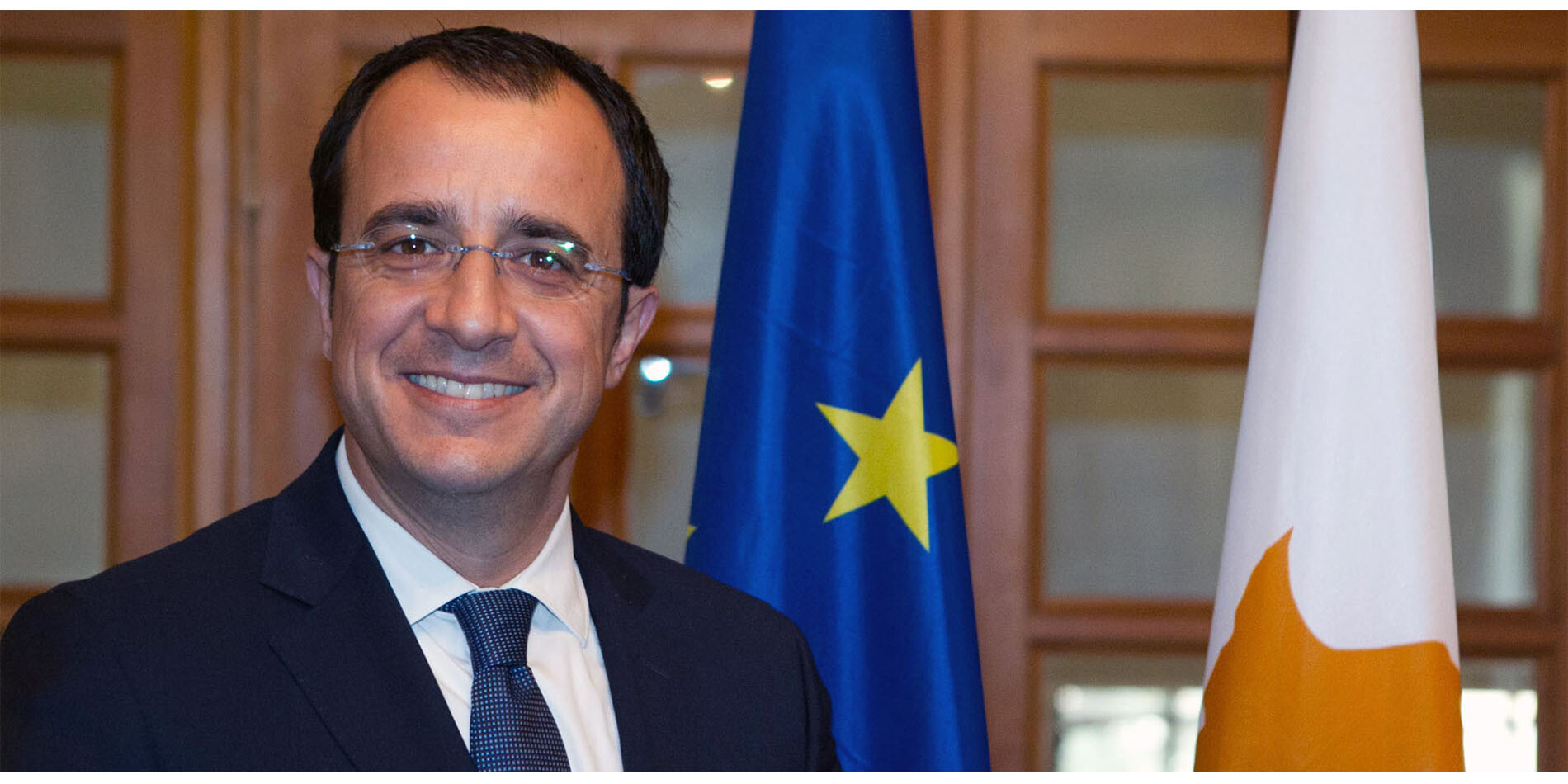 Kipras prezidenta vēlēšanās uzvarējis bijušais ārlietu ministrs Hristodulidis