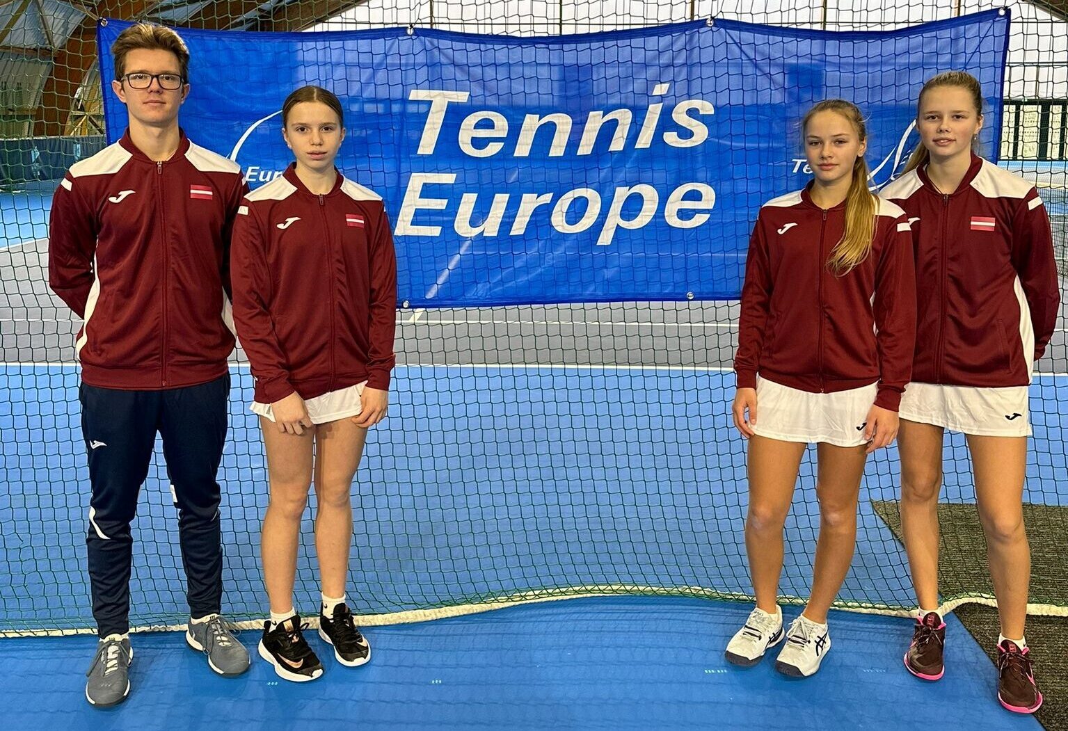 Liepājniece Anna Azarova pārstāv Latvijas U14 meiteņu izlasi