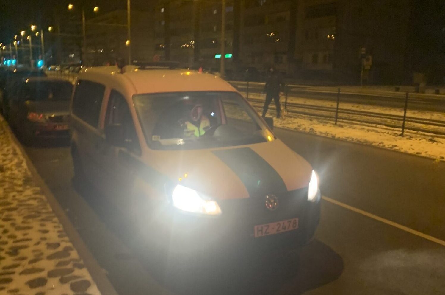 Lasītājs: Kāpēc policija pati pārkāpj noteikumus?