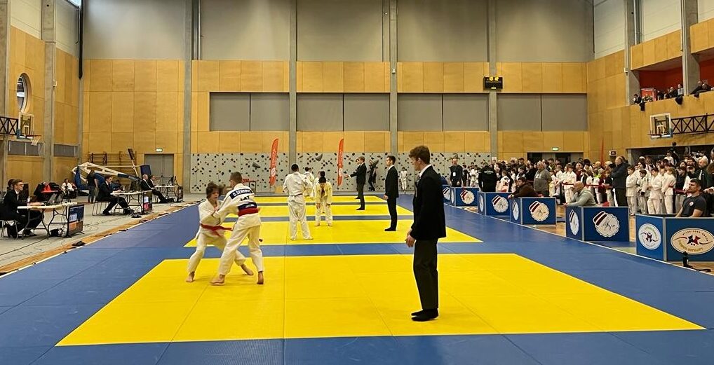 Trīs tituli mūsu džudistiem Siguldā