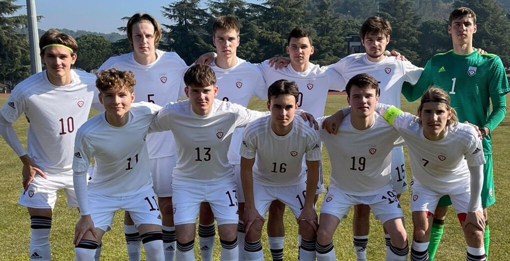 Latvijas U19 futbolisti sešu minūšu laikā ielaiž trīs vārtus pret horvātiem
