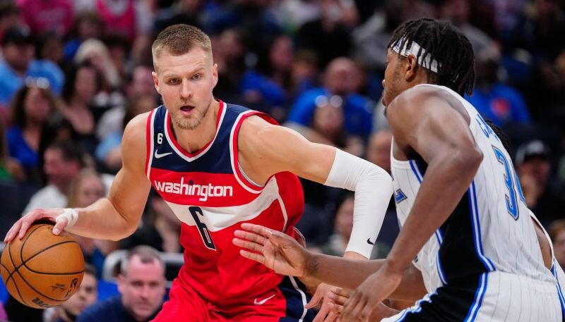 Porziņģim 30 punkti “Wizards” zaudējumā “Magic” komandai