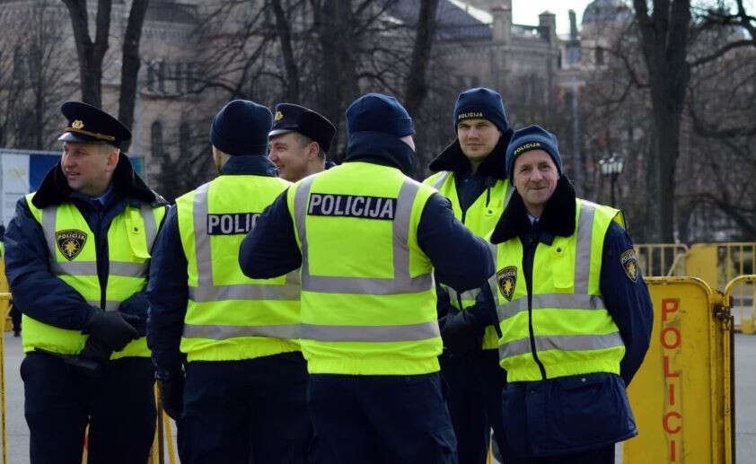 Likumsargi šodien strādās pastiprinātā režīmā
