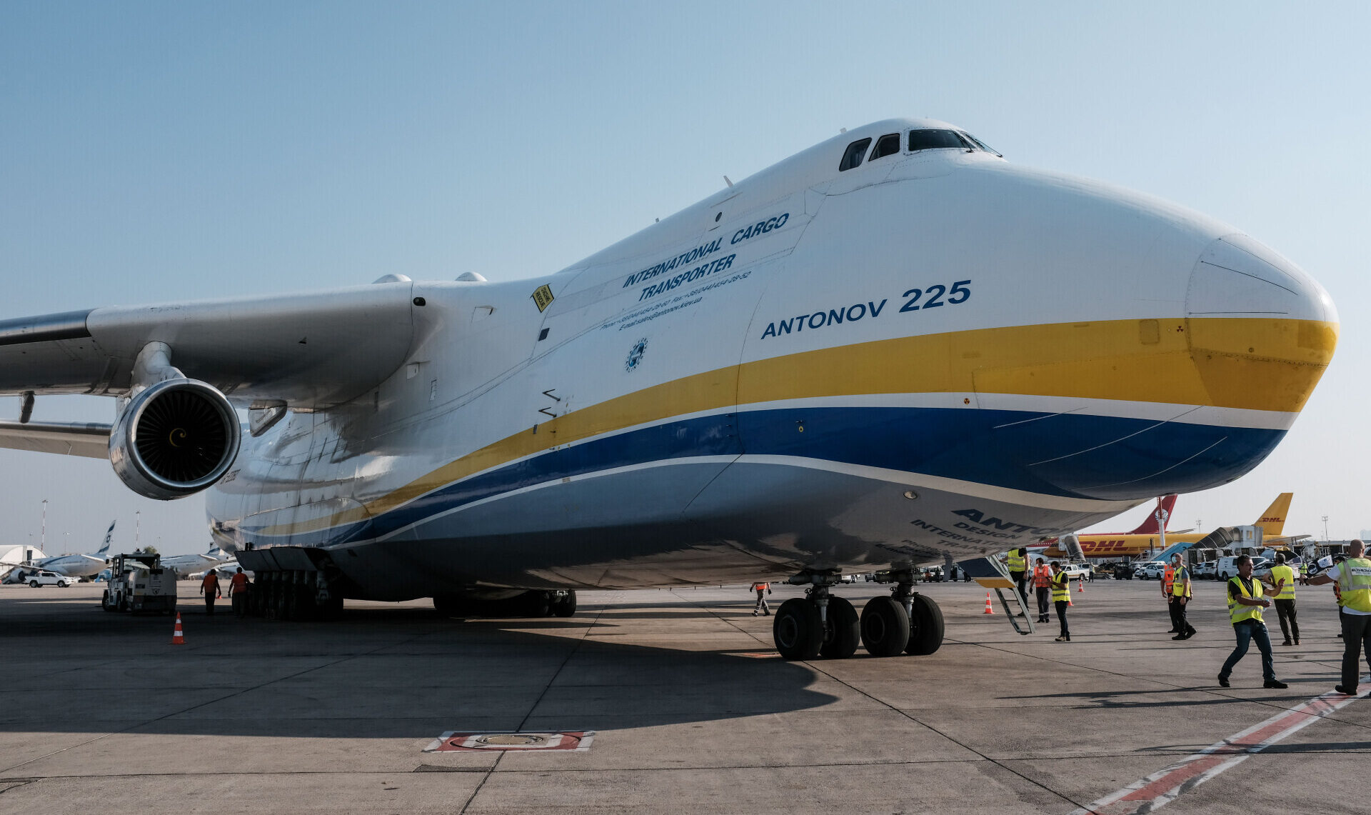 Ukrainā aizturētas divas amatpersonas saistībā ar pasaulē lielākās lidmašīnas iznīcināšanu