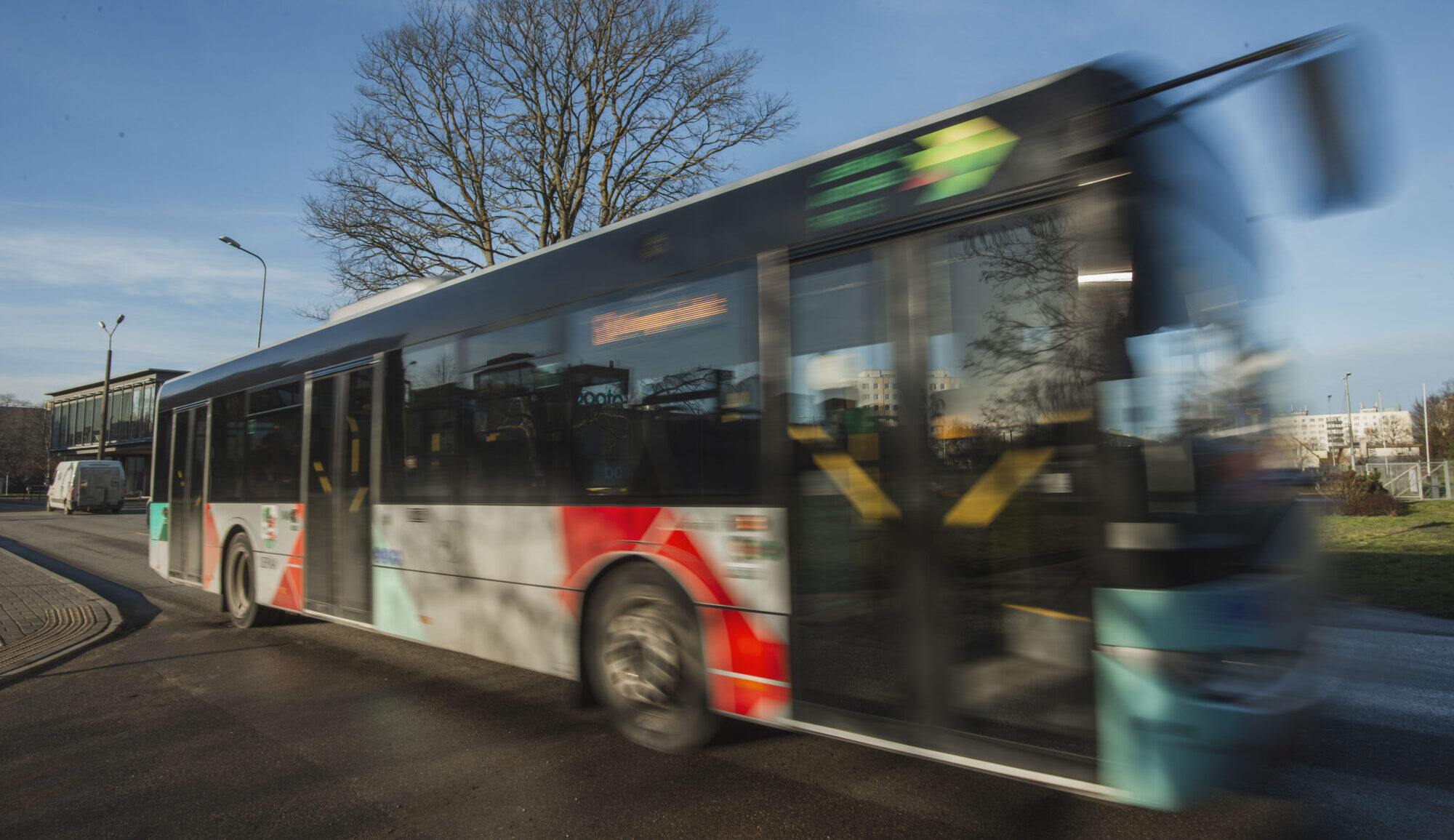 No 1. aprīļa 8. maršruta autobusi kursēs pēc pavasara kustības saraksta