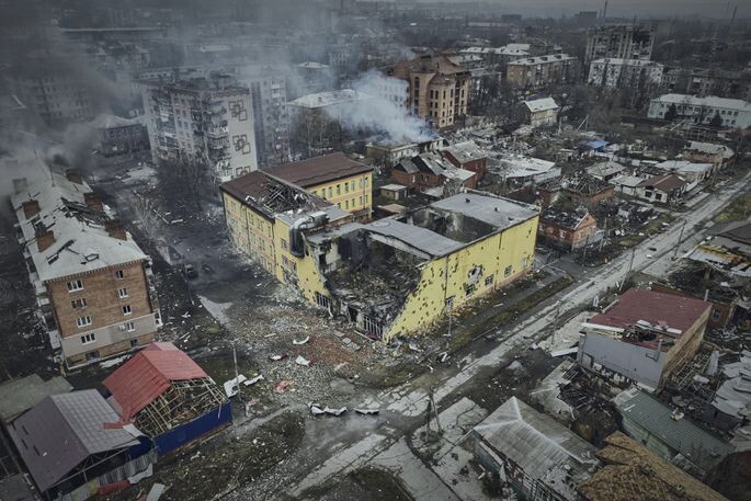 ISW: Krievijas spēki ieņēmuši 65% Bahmutas teritorijas