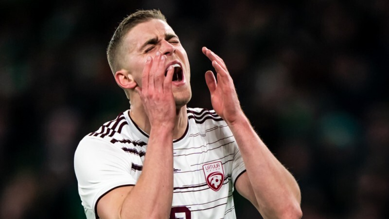 Latvijas futbola izlase Eiropas čempionāta kvalifikācijas ciklu sāk ar minimālu zaudējumu Velsai