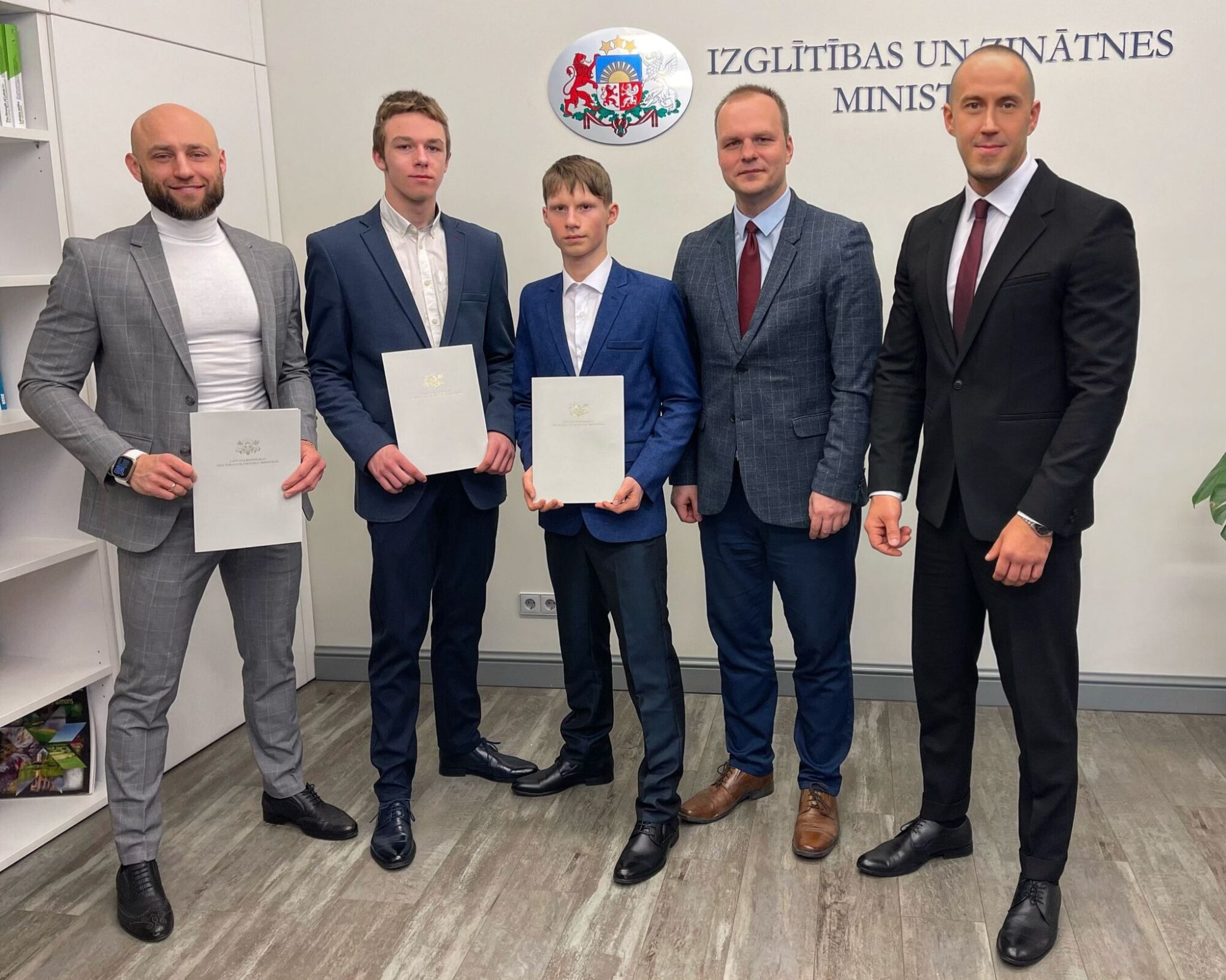 Liepājas kikbokserus novērtē Izglītības un zinātnes ministrijā