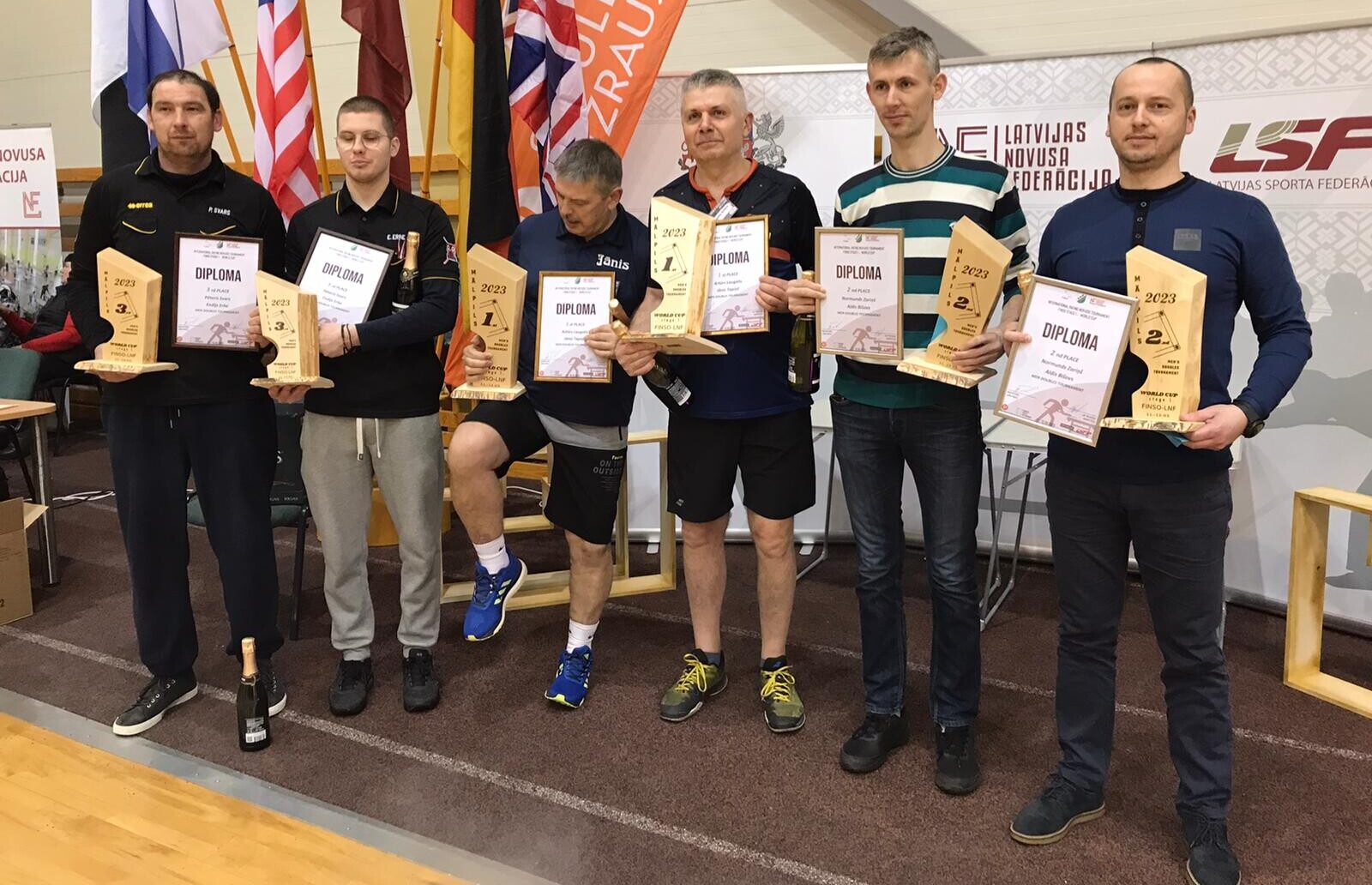 LSSK un Liepājas Novusa kluba sportisti atzīstami startē Pasaules kausa posmā Mālpilī