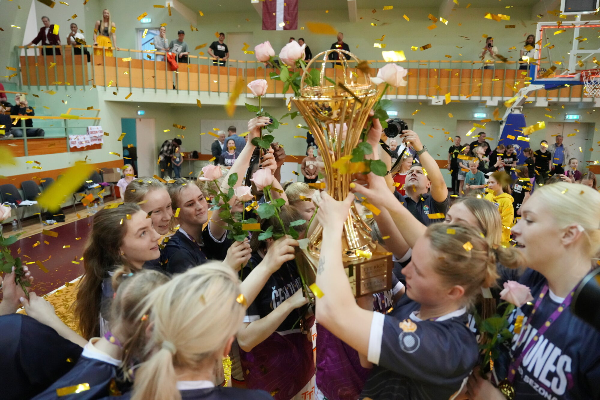 “TTT Rīga” basketbolistes kļūst par Latvijas čempionēm