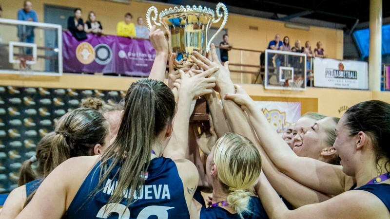 “Liepāja/LSSS” basketbolistes izcīna Latvijas čempionāta bronzas godalgas