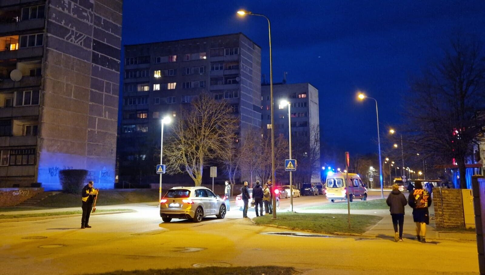 Foto: Ar “Mazdu” notriec gājēju uz “zebras” Krūmu ielā Liepājā