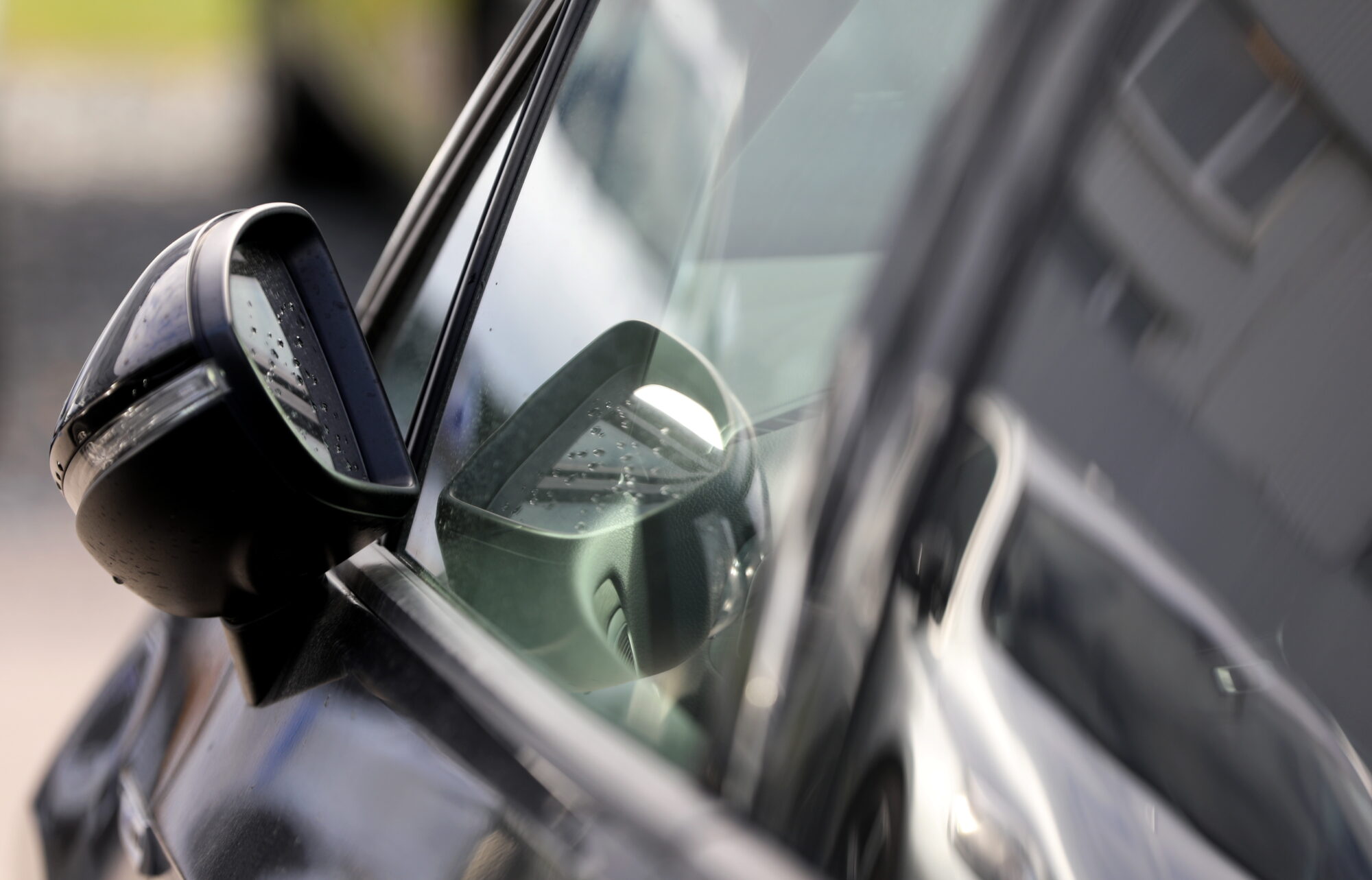 “Grant Thornton”: Ar lēmumu par luksusa auto vērtības sliekšņa palielināšanu valsts piemēro nodokļu kāpumu visiem uzņēmumiem