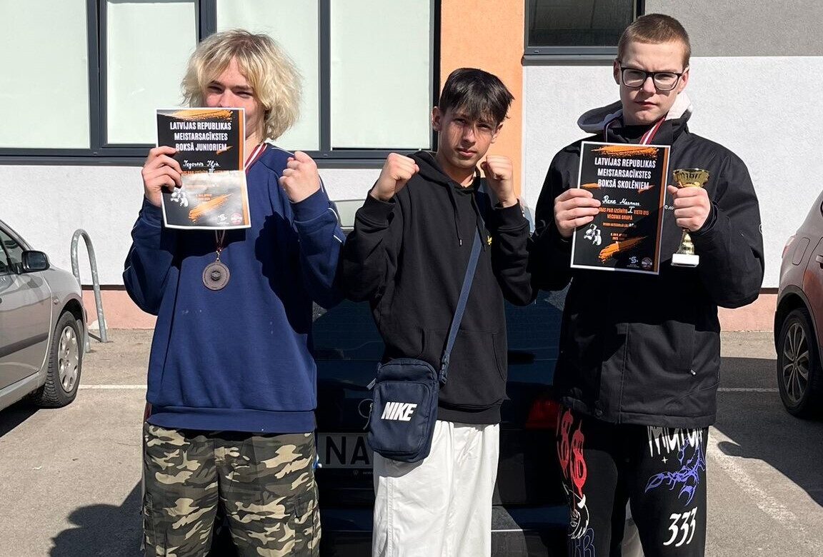 Latvijas čempionātā Liepājas bokseriem zelts un bronza