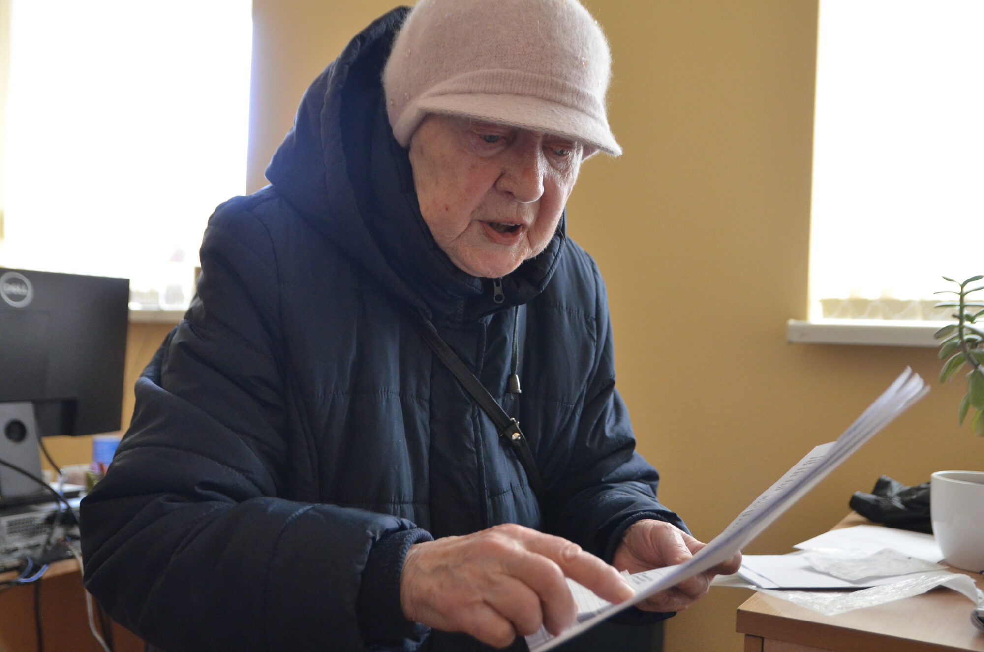 Pensionāre “Maxima” veikalā apmaksā dzīvokļa rēķinu, bet kļūst par parādnieci