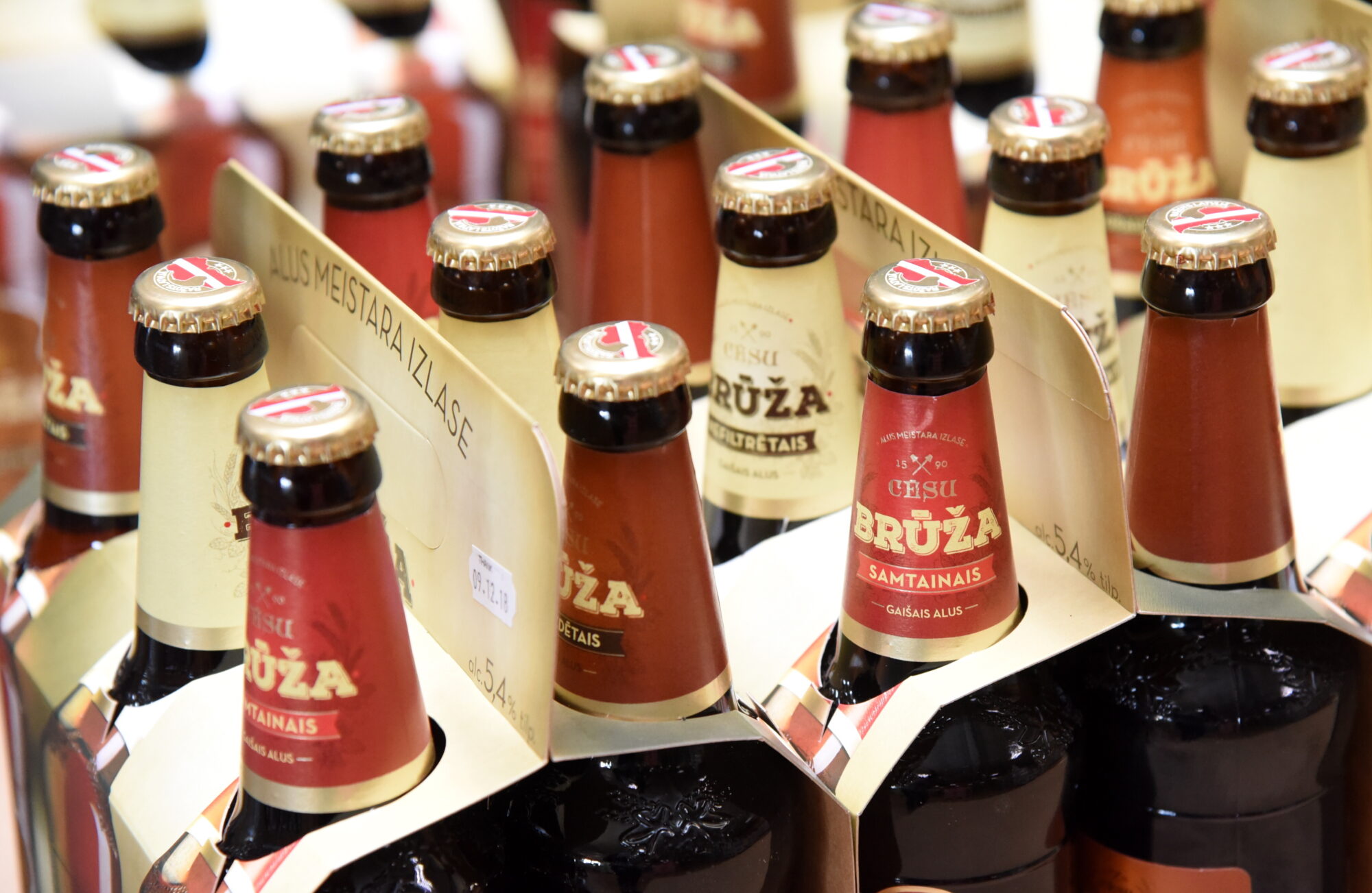 Janvārī no Latvijas izvests par 26,5% vairāk alkoholisko dzērienu