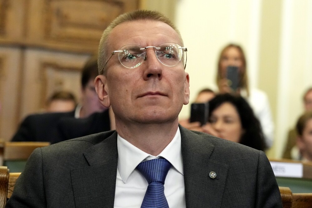 Valsts prezidenta amatā ievēl Edgaru Rinkēviču