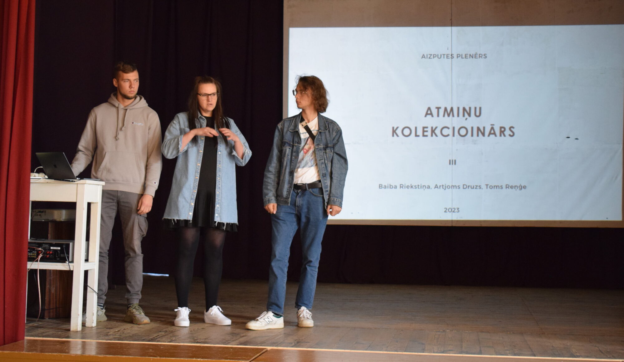 Studenti izstrādā idejas Aizputes pils iedzīvināšanai