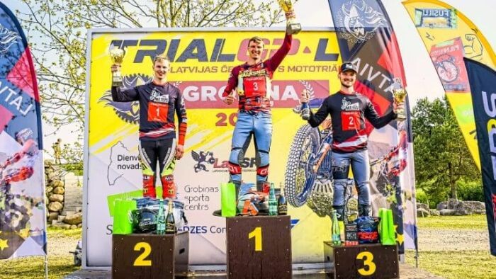 Grobiņas mototriālā “Trial GP” klasē uzvar Niks Alksnis un Kristers Einass