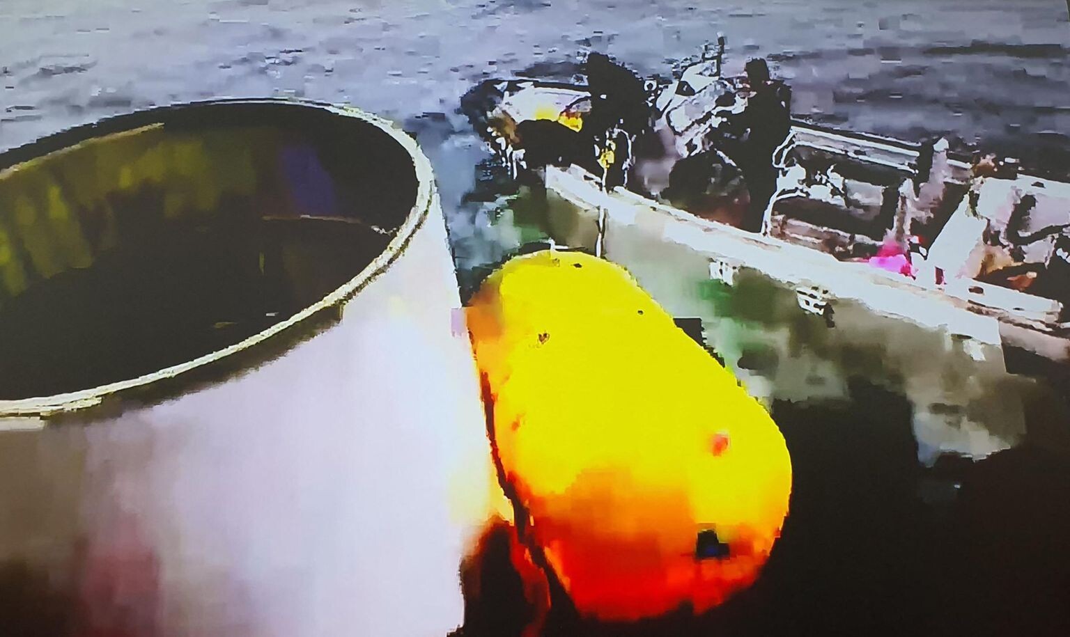 Ziemeļkorejas palaistais militārās izlūkošanas satelīts iekritis jūrā