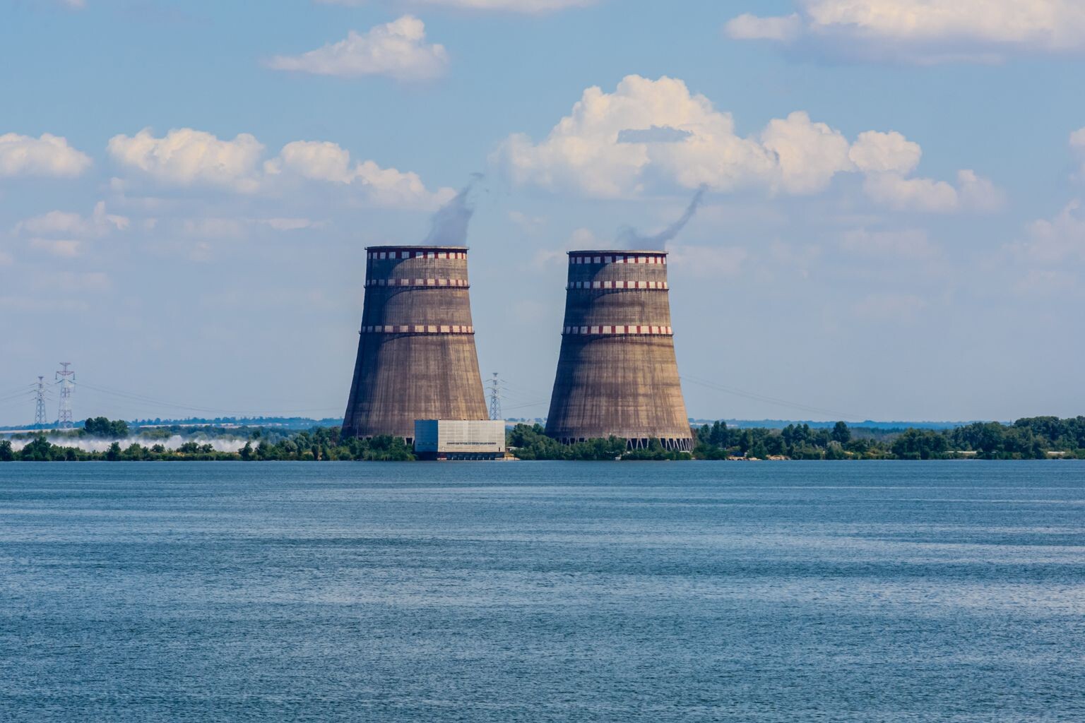 Zelenskis negrasās apspriest Ukrainas AES nodošanu ASV