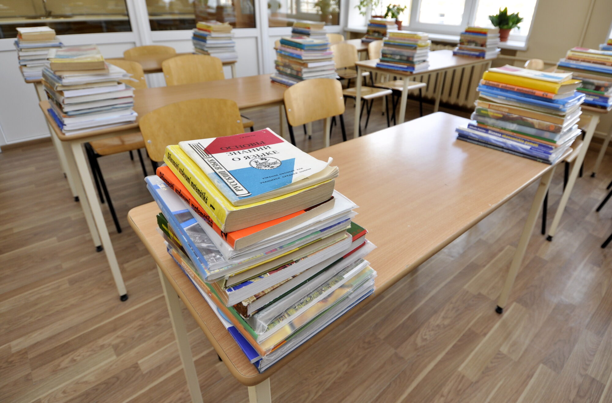 Aptauja: Skolotāji neizpratnē, kādēļ caurviju prasmes būtu jāmāca atsevišķi