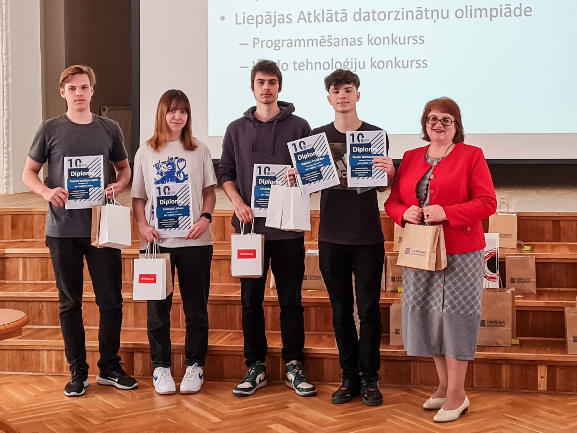 Noskaidroti Liepājas atklātās datorzinātņu olimpiādes uzvarētāji