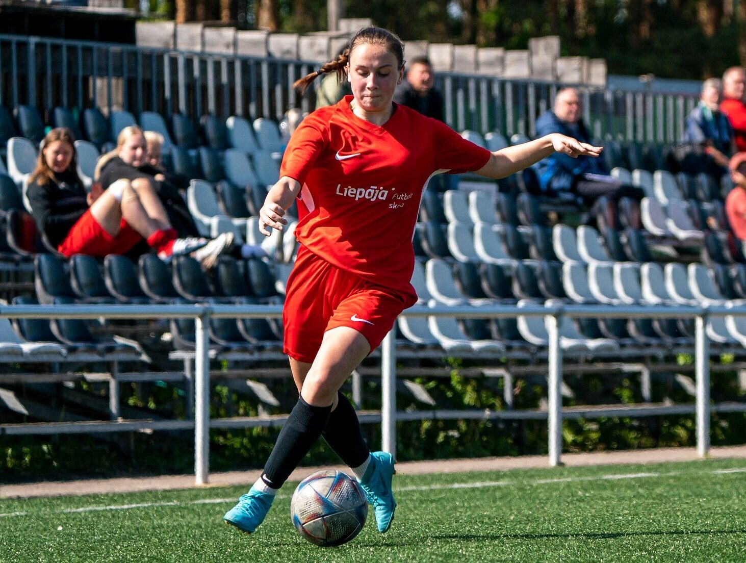 Futbolistes pārsvaru materializēja galotnē