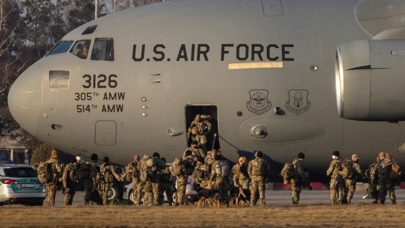 NATO gatavojas lielākajiem gaisa manevriem alianses vēsturē