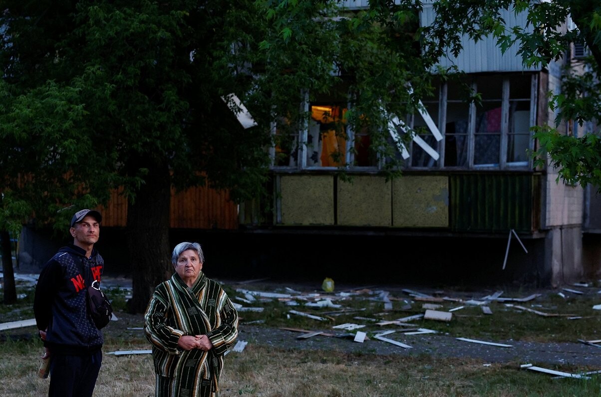 Krievijas raķešu uzbrukumā Kijivai nogalināti trīs cilvēki
