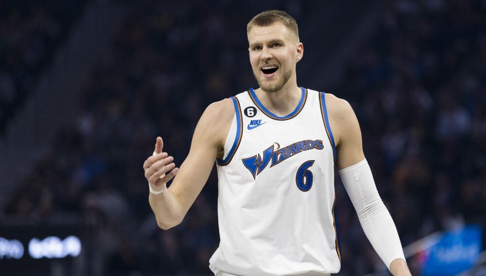 Medijs: Porziņģis maiņas darījumā nonāk “Celtics” komandā
