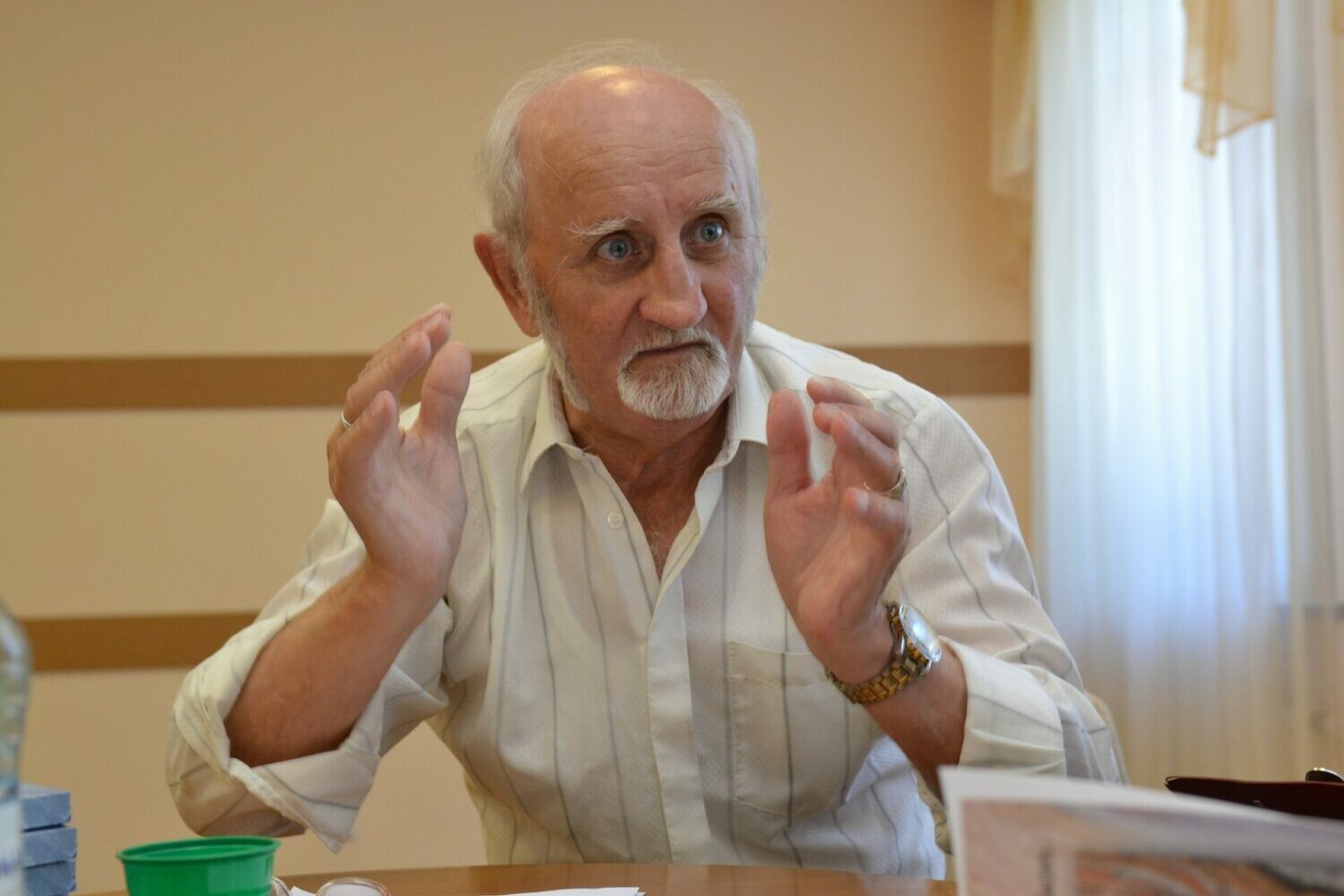 Vārda mākslas cienītāji sumina dzejdari Ādolfu Gaujieti