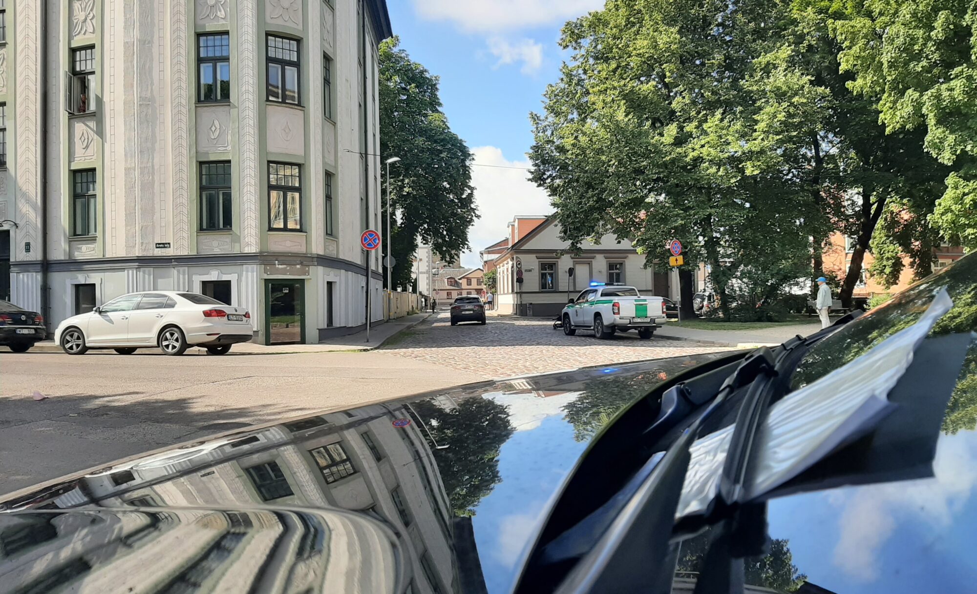 K. Valdemāra, Avotu, Republikas ielas sazarojumi: “mīļa” vietiņa, kur tikt pie 40 eiro liela soda