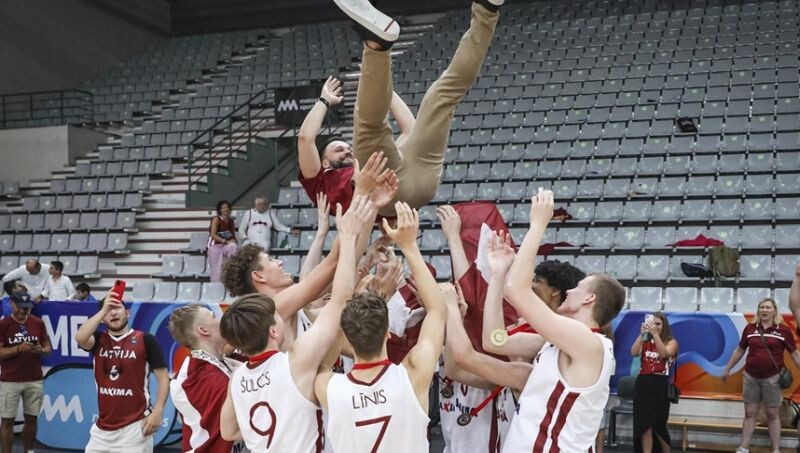 Latvijas U-18 basketbola izlase nākamgad spēlēs A divīzijā