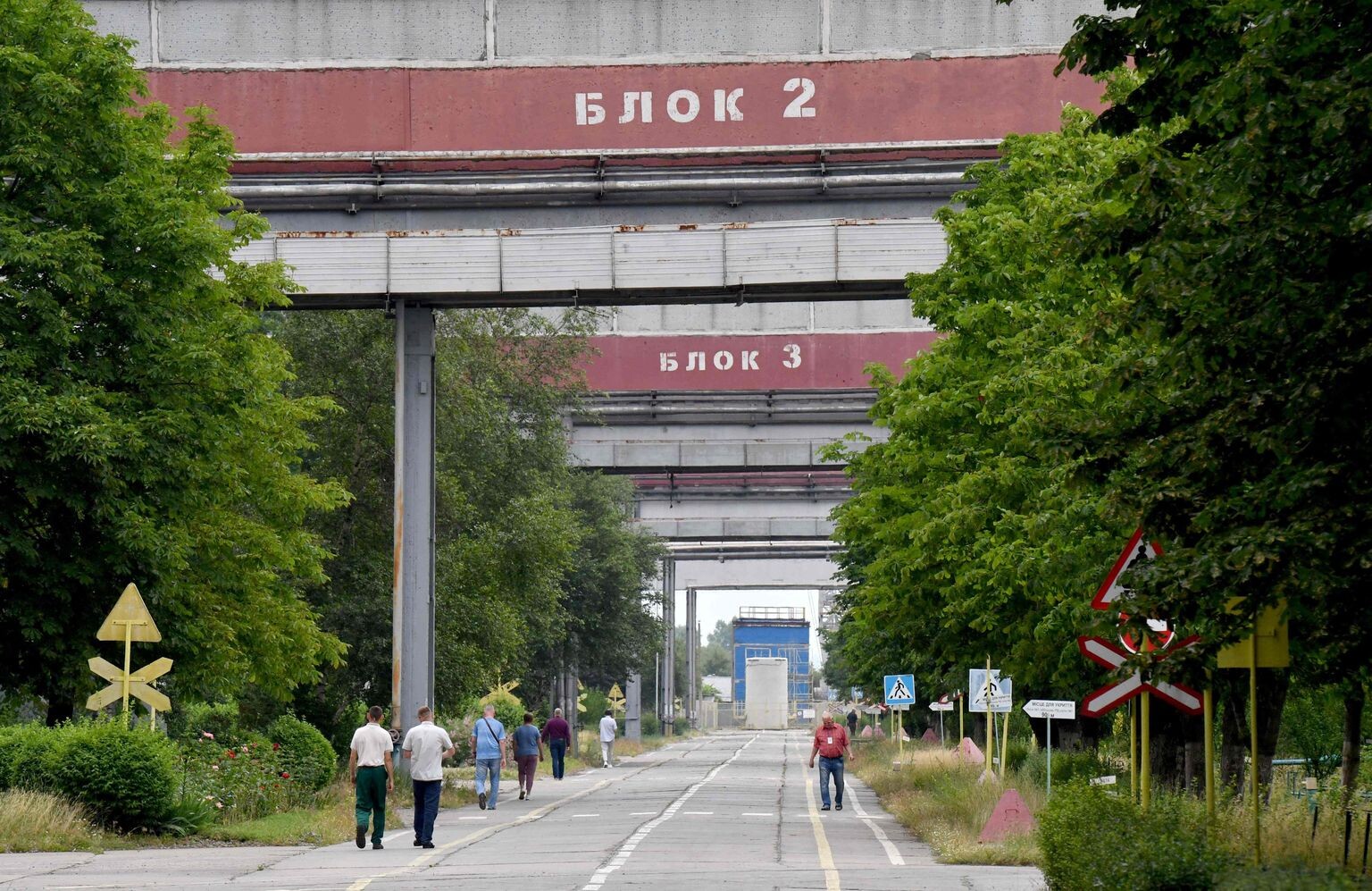Okupanti spiež Zaporižjas AES darbiniekus saņemt Krievijas pases