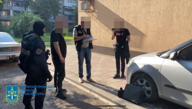 Latvijā un Ukrainā aizturēti vēl vairāki starptautiskas telefonkrāpnieku grupas dalībnieki