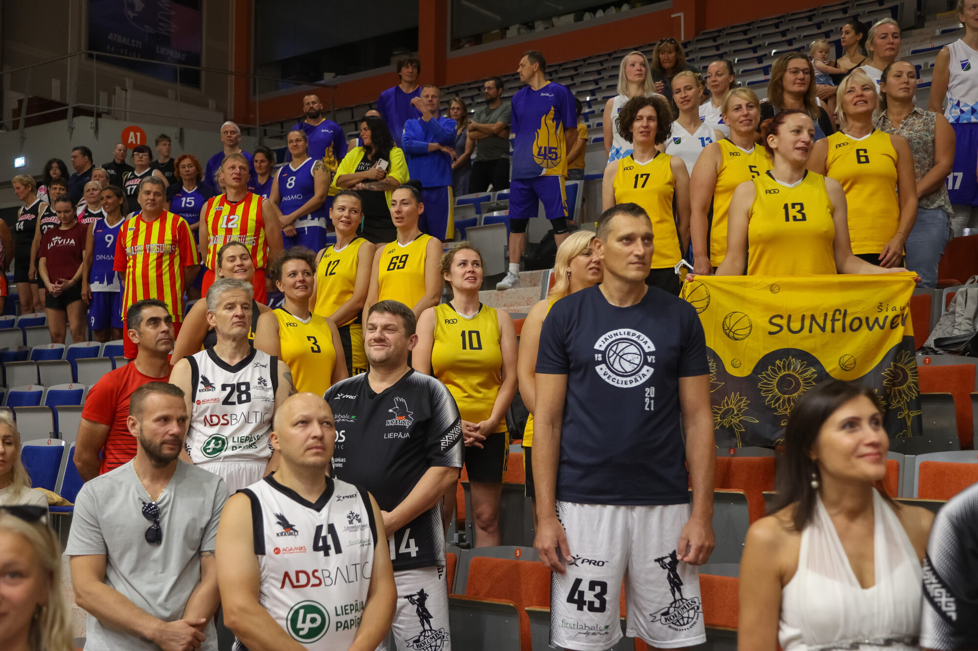 Noslēdzies basketbola turnīrs veterāniem “Sunset Basket Cup”