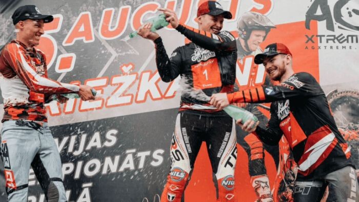 “Priežkalnu” mototriālā uzvar Kristers Einass