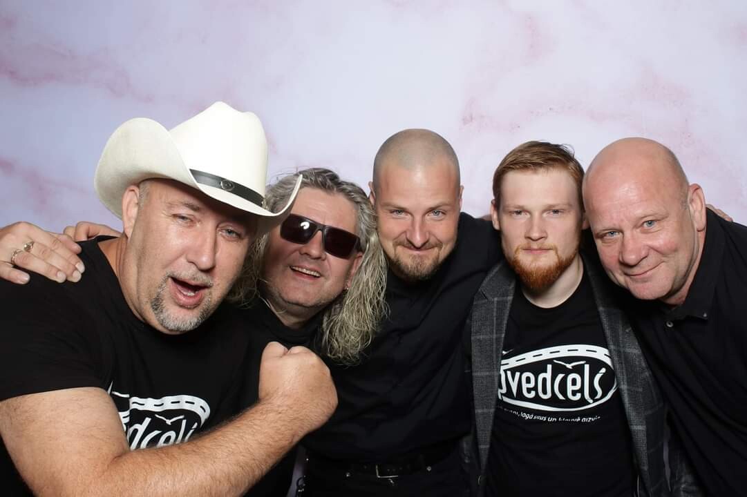 Svētdien Pāvilostā norisināsies zaļumballe ar grupām “Dakota”, “Apvedceļš” un “Tequila Band”